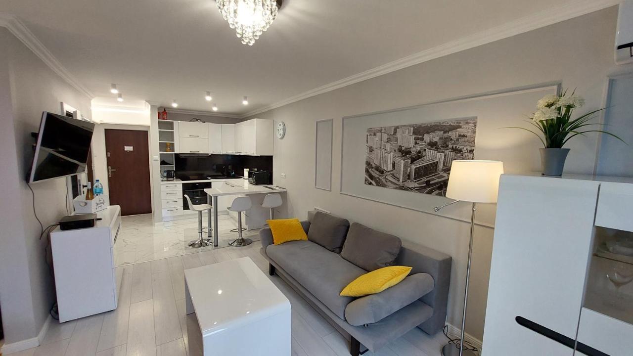 Elegancki Apartament W Sercu Warszawy 바르샤바 외부 사진